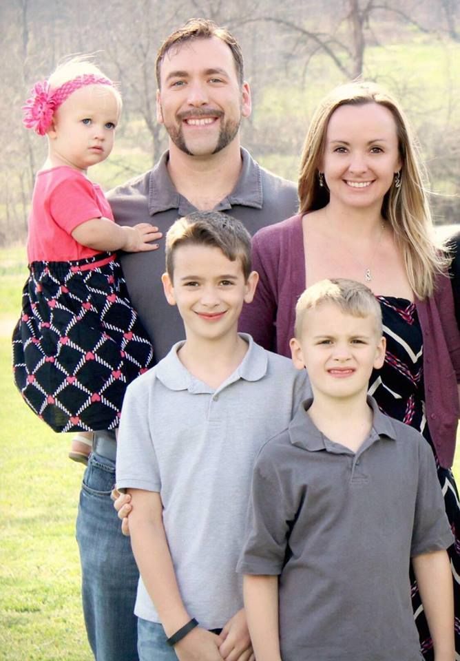 Laci Meacher with husband and three kids-TruVison